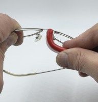 Профессиональный инструмент оптика — ручной упор для линз и оправ