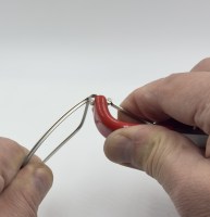 Ручной упор с мягким покрытием для безопасной сборки очков